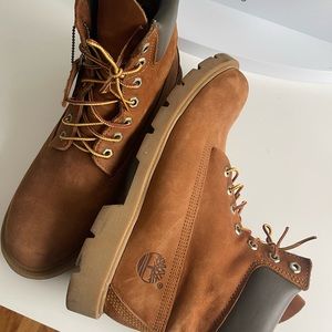 Mens Timberland Boots size 10
